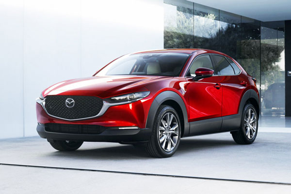 Mazda представила кроссовер CX-30 за 1,3 млн рублей. Он построен на базе последней «трешки» и будет дешевле CX-5 (фото)