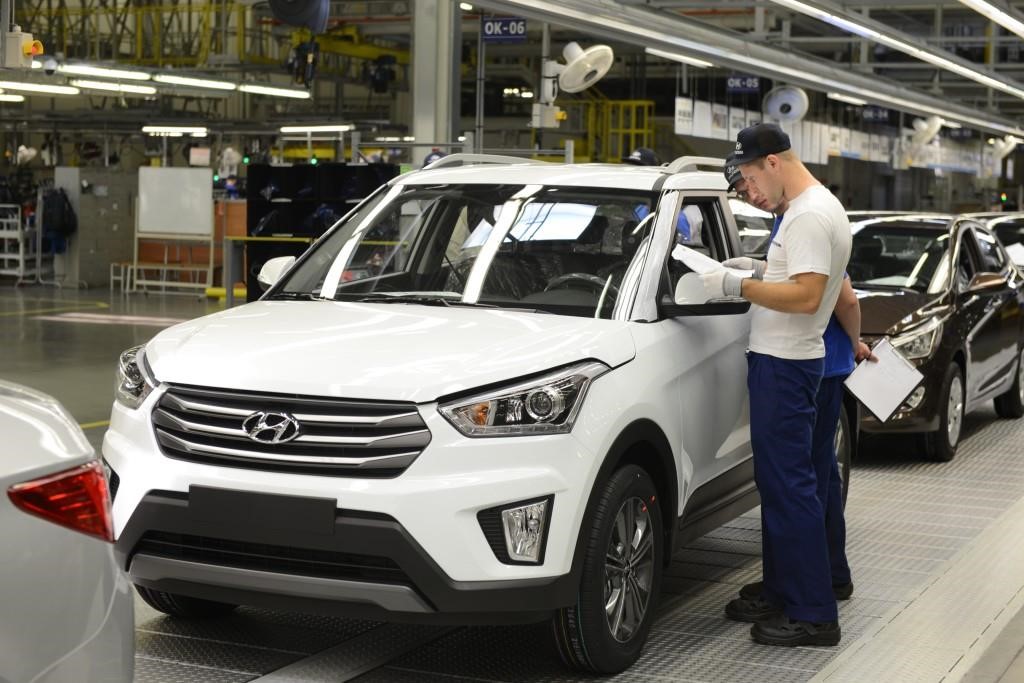 Заводы АВТОВАЗа, Mazda и Renault в России загружены наполовину, а Hyundai-Kia не успевает производить машины