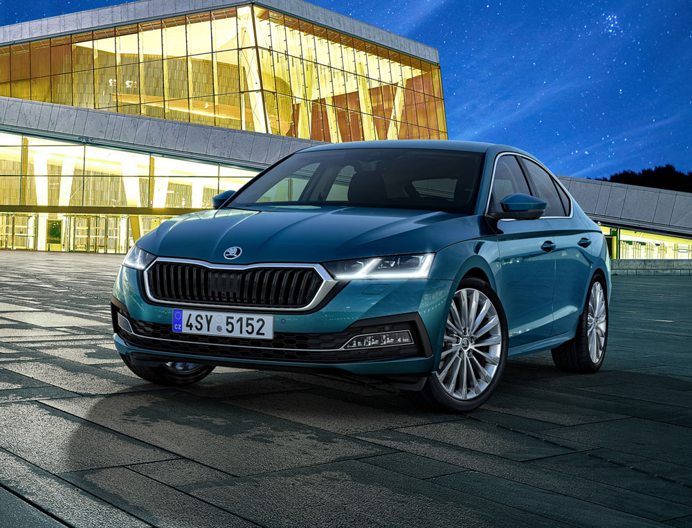Стали известны цены и комплектации нового поколения Skoda Octavia. Изучаем как будут выглядеть дешевые версии (фото)